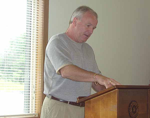 Paul Murphy was a guest speaker at Antwerp Rotary Club in Antwerp, Ohio. The speech took place on June 10, 2004.